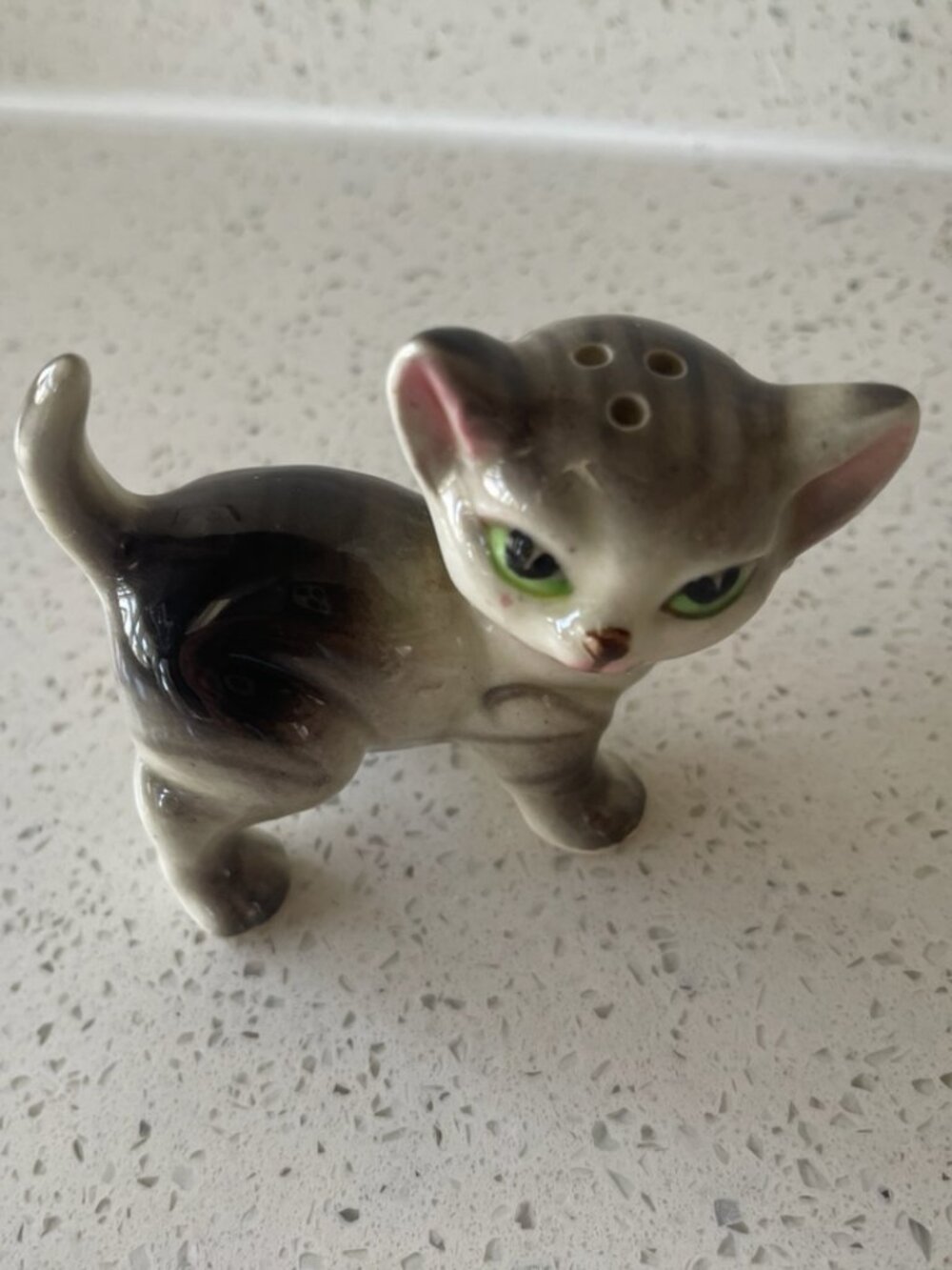 Vintage 1950s–60s Victoria Ceramics Japan Gray Tabby Cat Shaker - Picture 3 of 4